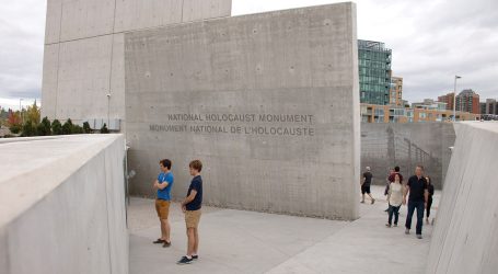 Government scrambles to reference Jews on key plaque at new Holocaust Monument