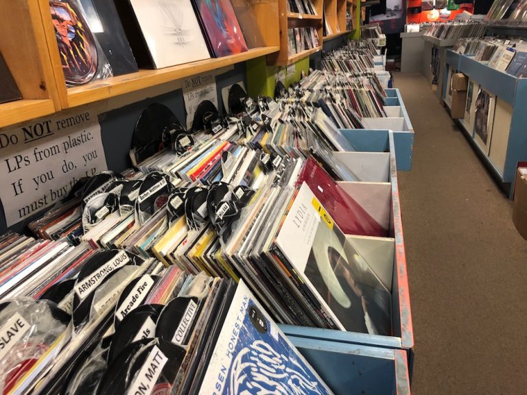 Ottawa stores keep records alive Capital Current