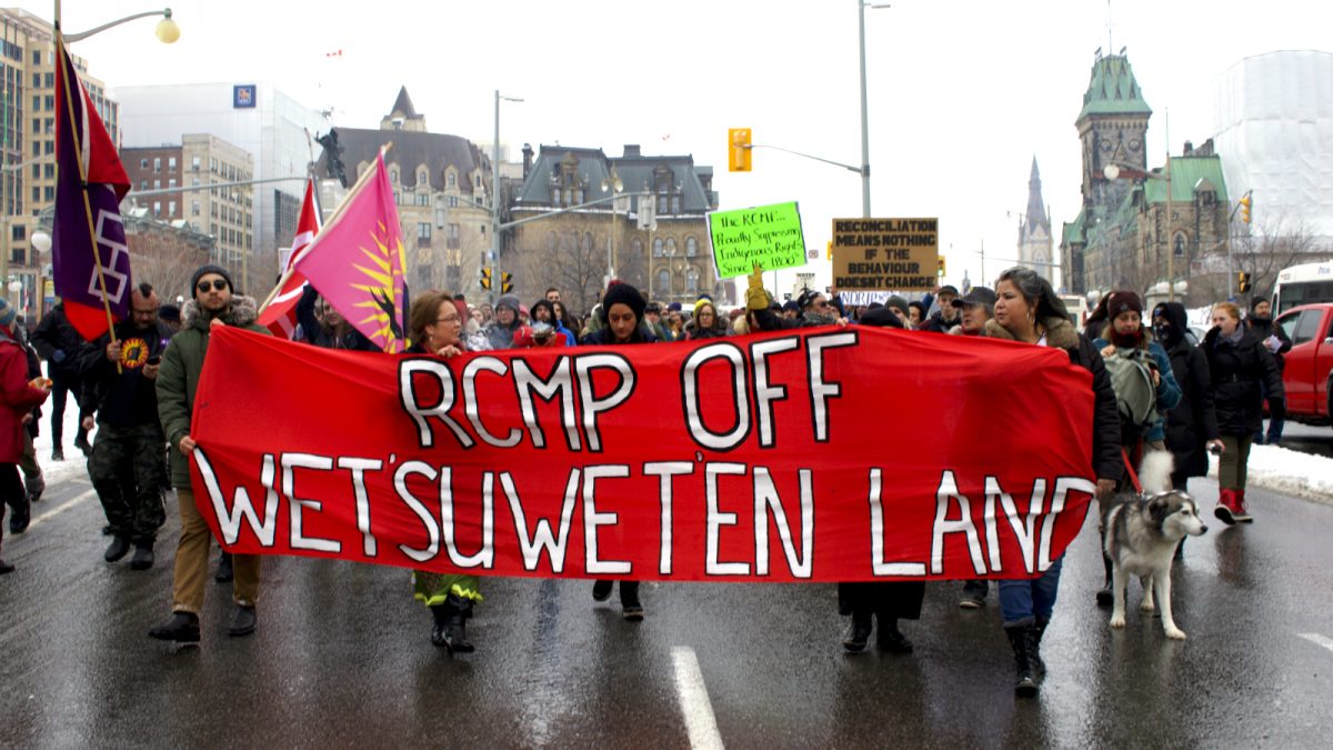 Ottawa supporters of anti-pipeline camps in Wet’suwet’en block Trudeau’s speech  