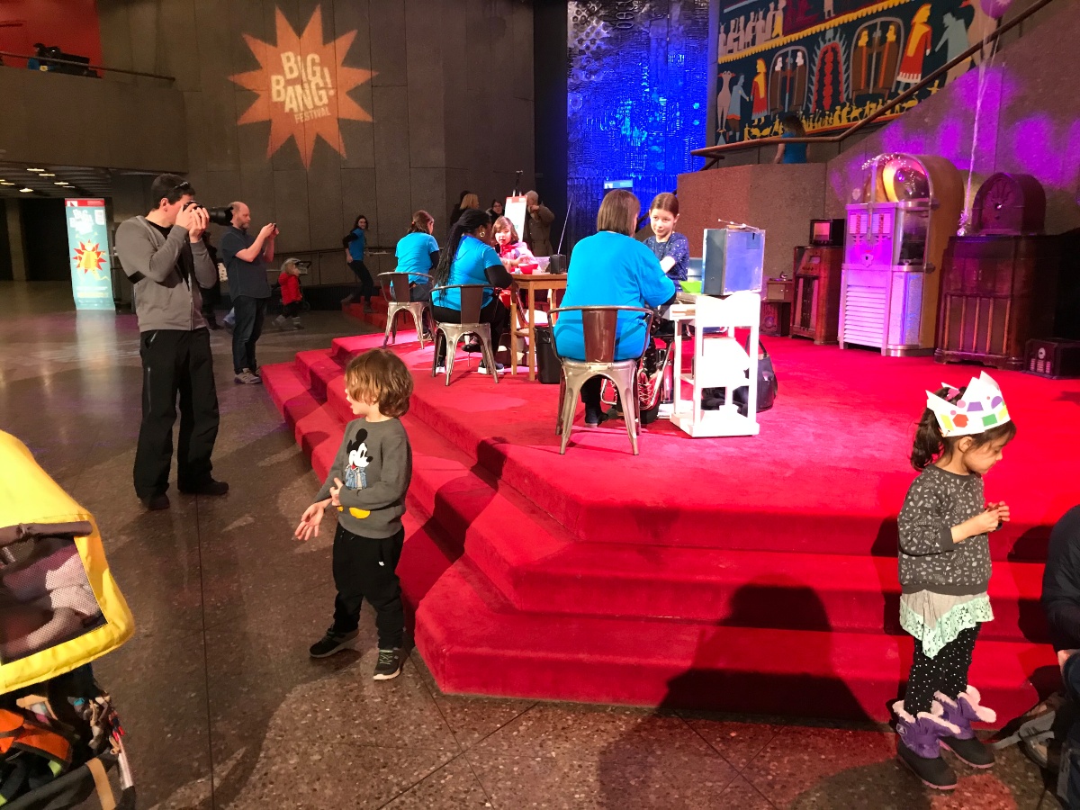 On the first floor of the NAC, there was a crafts area where children could draw, as well as a tattoo shop where kids could get temporary mementos of the festival.