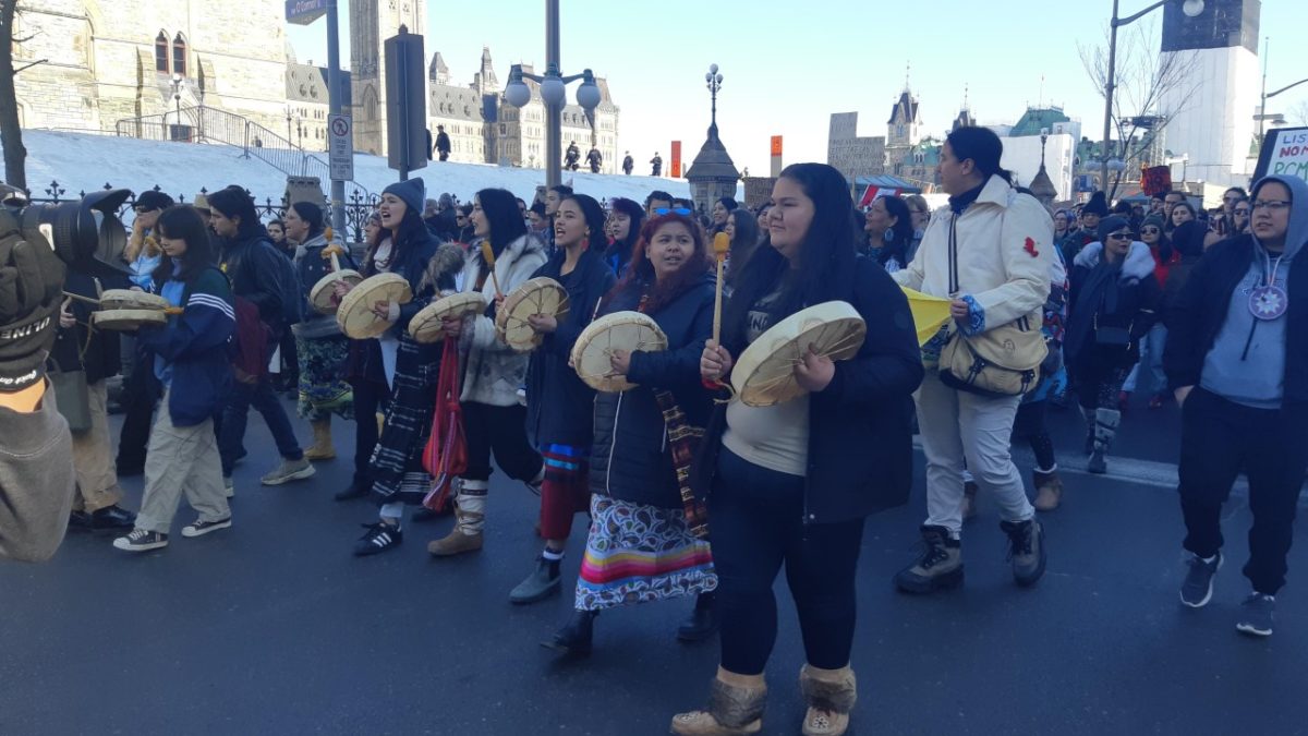 “RCMP has got go:” Indigenous youth lead protest in support of Wet’suwet’en in downtown Ottawa