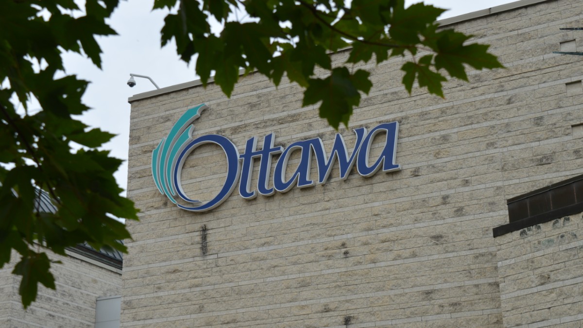 The City of Ottawa plans to implement Indigenous education for all employees. A photo of the Ottawa sign at Ottawa City Hall. [Photo © Christianna Alexiou]