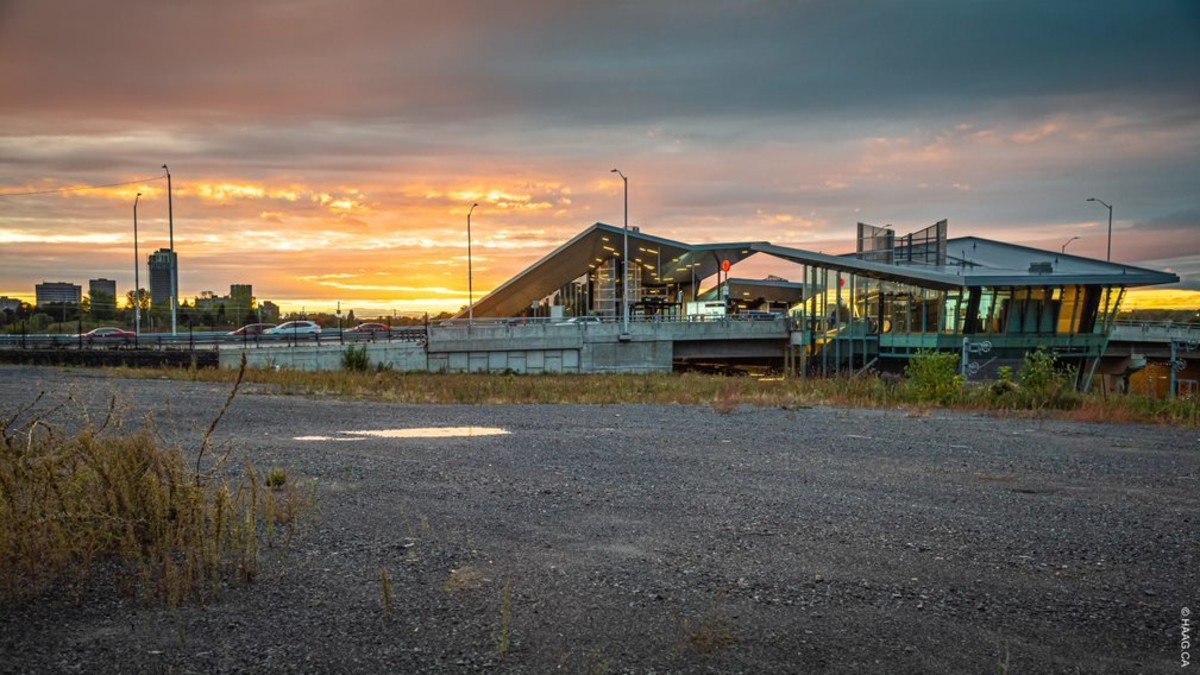 a photo showing the pimisi LRT station in LeBreton Flats and the area around it that will be developed