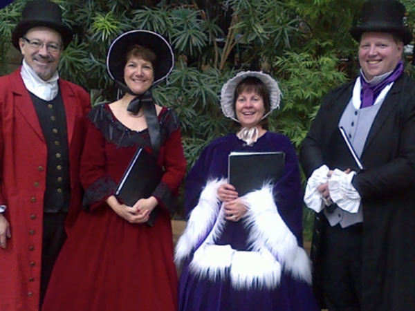 Image of a quartet of Dickens Carolers Ottawa in their Dickens-Period clothing