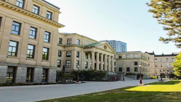 The photo shows the University of Ottawa campus.