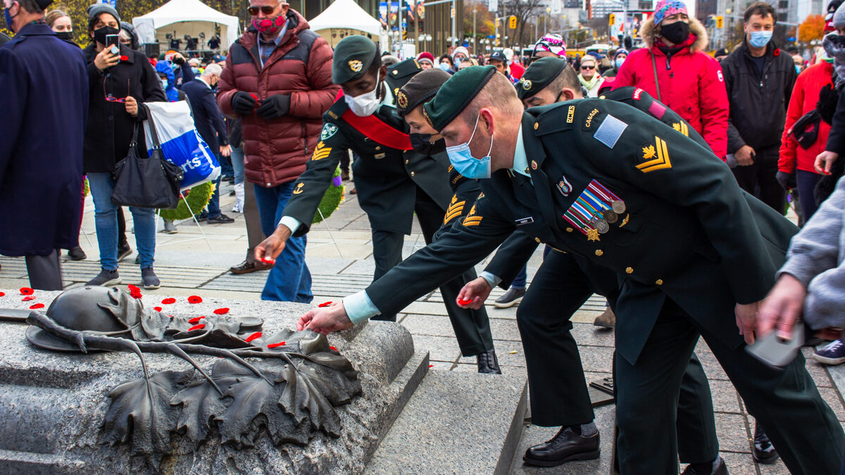 In focus: Solemn onlookers return to national Remembrance Day ceremony