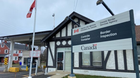 Canadian border checkpoint on the north side of Rue Canusa. [Photo: Jonathan Got © 2021]