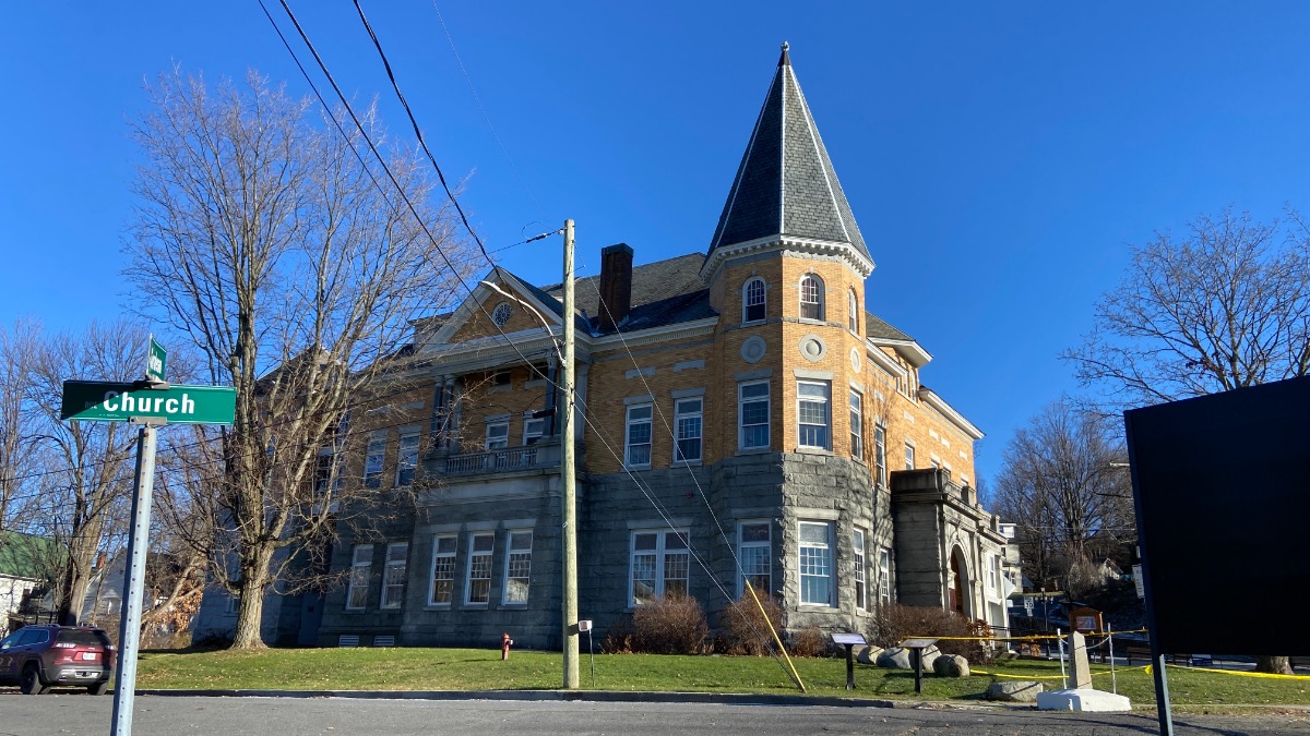 The Haskell Free Library and Opera is the only library in North America that straddles an international border. [Photo: Jonathan Got © 2021]