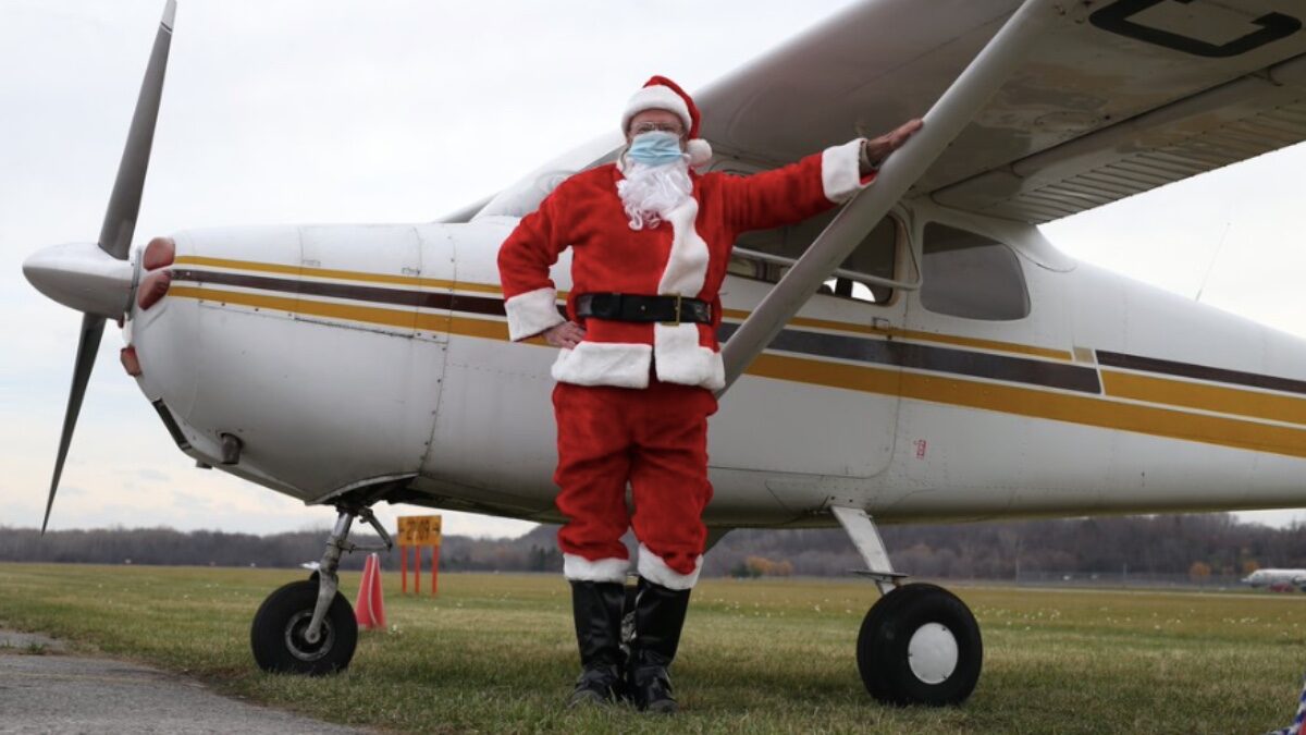 Soaring with Santa: You can take a ride over Ottawa with the jolly old elf