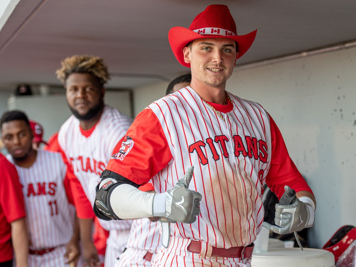 Sanford homers twice to spur Titans to win — Canadian Baseball Network