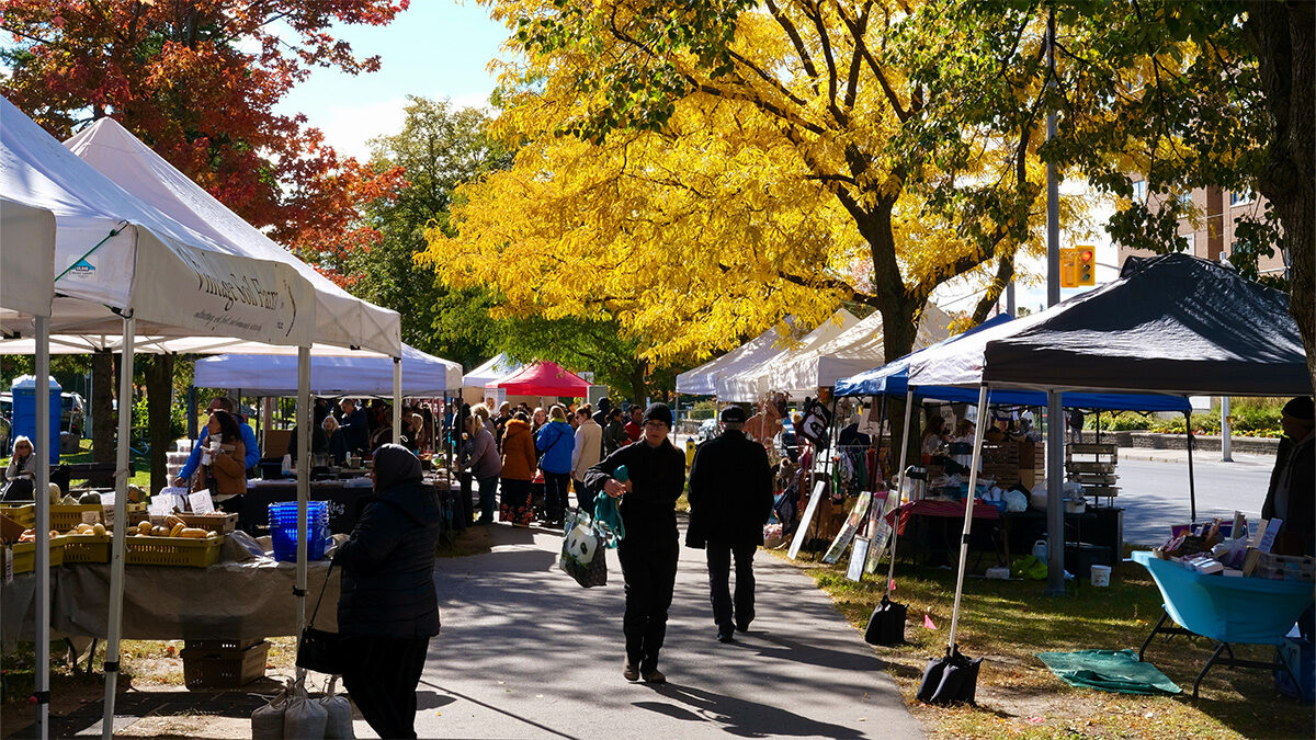 In Focus: Farmers’ markets enliven Ottawa’s fall with colour, community