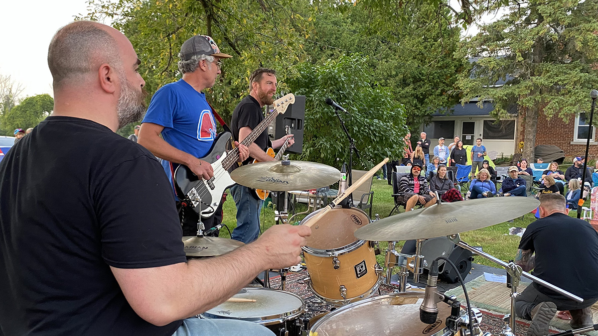 Music festival bolstered community spirit at Nepean farm