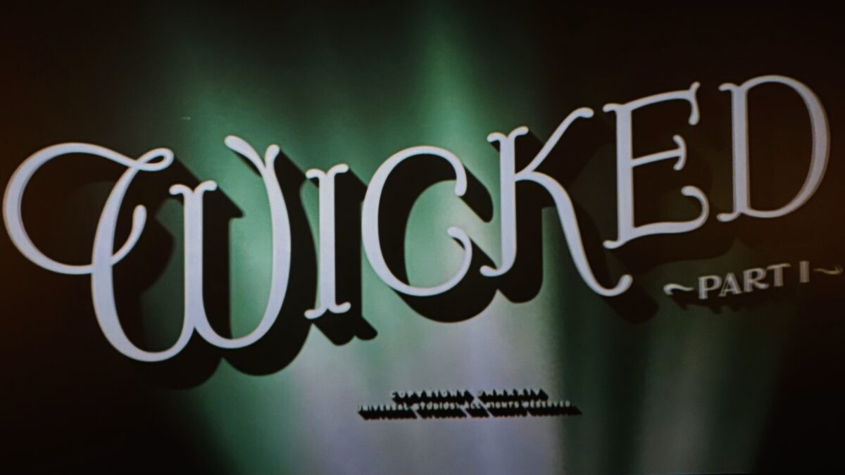 Wicked the movie draws raves from many Ottawa filmgoers